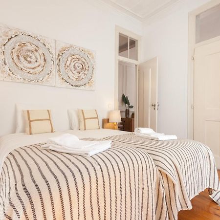 Tejo Vintage Three-Bedroom Apartment - By Lu Holidays Lisabona Exterior foto